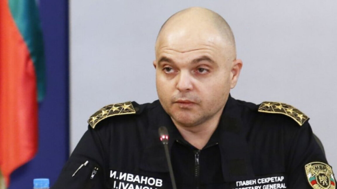 Ивайло Иванов напуска поста шеф на кабинета на вътрешния министър