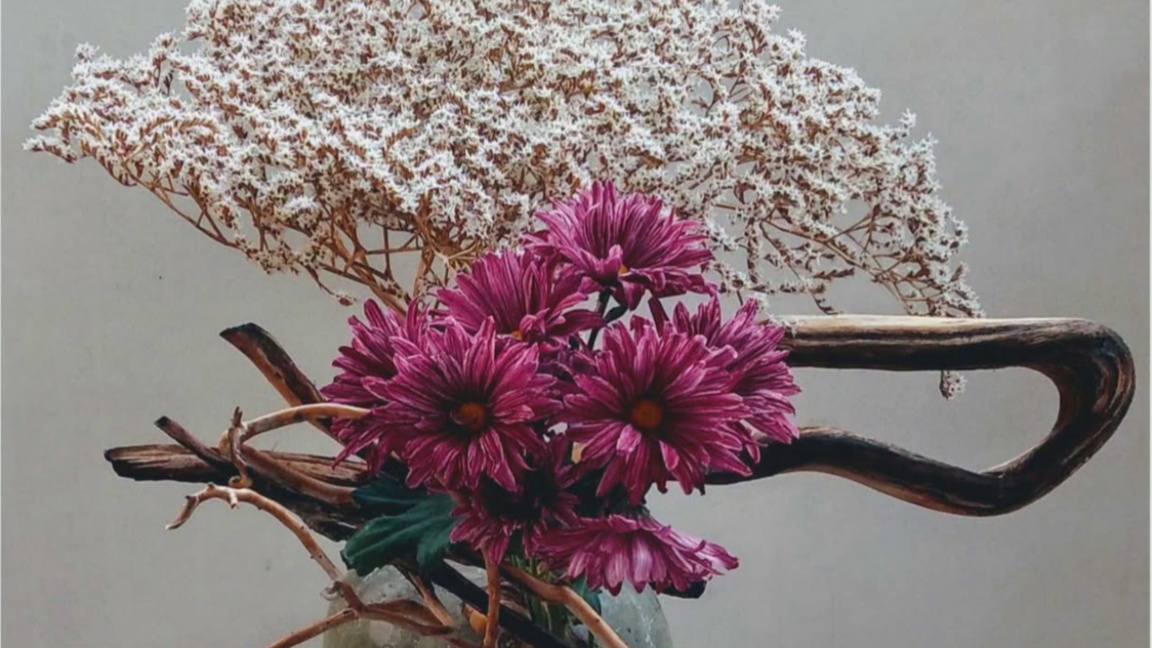 Chrysanthemums take centre stage at Ikebana Exhibition in Sofia