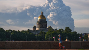 Склад край Санкт Петербург е бил ударен от дронове
