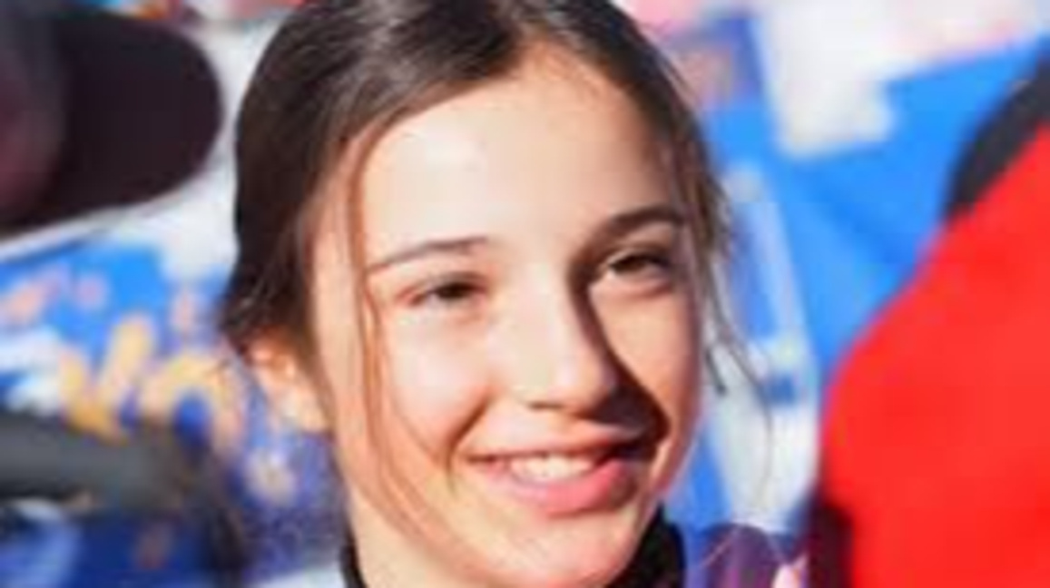 Малена Замфирова се завърна у нас