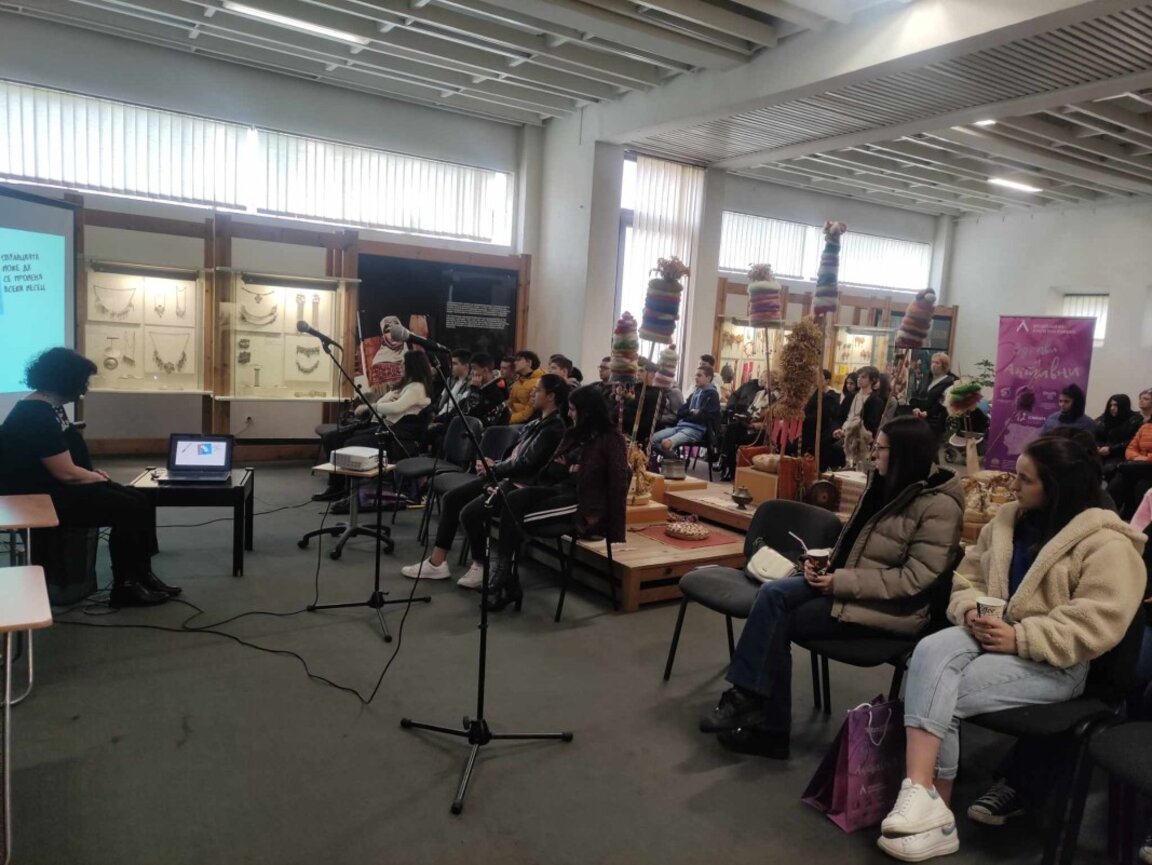 Фондация "Искам бебе" организира обучение в Смолян