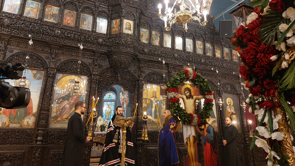 Good Friday hymns inspire faith in the Resurrection