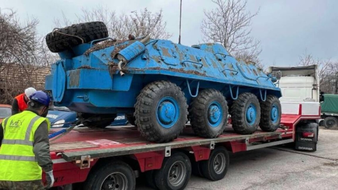 Une société roumaine transportera les véhicules blindés bulgares jusqu'en Ukraine...