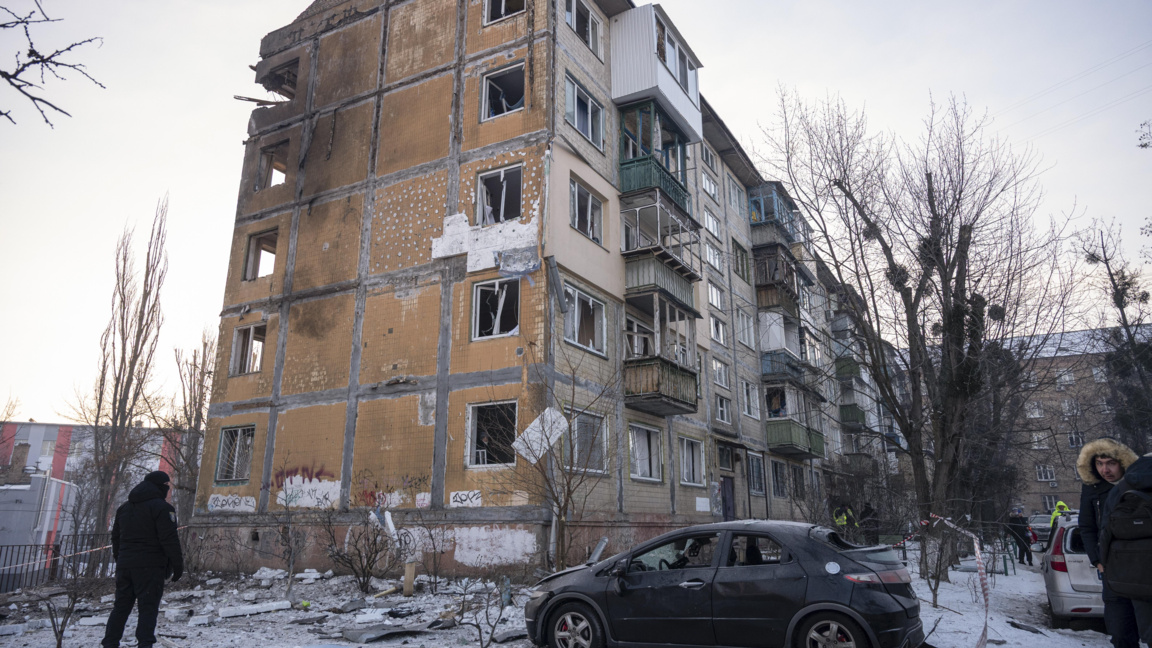 Ударена от руски дронове сграда в Киев, Украйна, 3 февруари 2026 г.