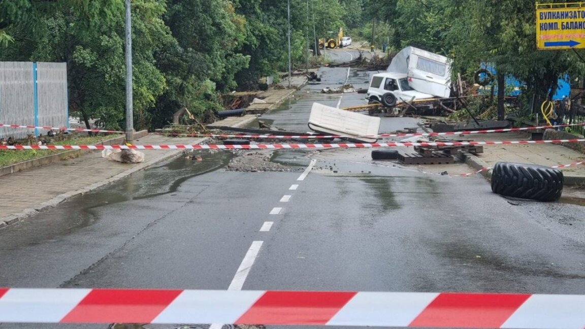 Numărul victimelor inundațiilor din municipiul Tsarevo a ajuns la patru