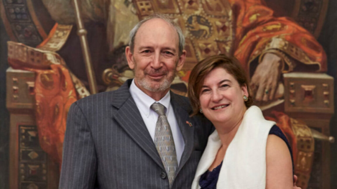 Робърт и Нели Гибсън