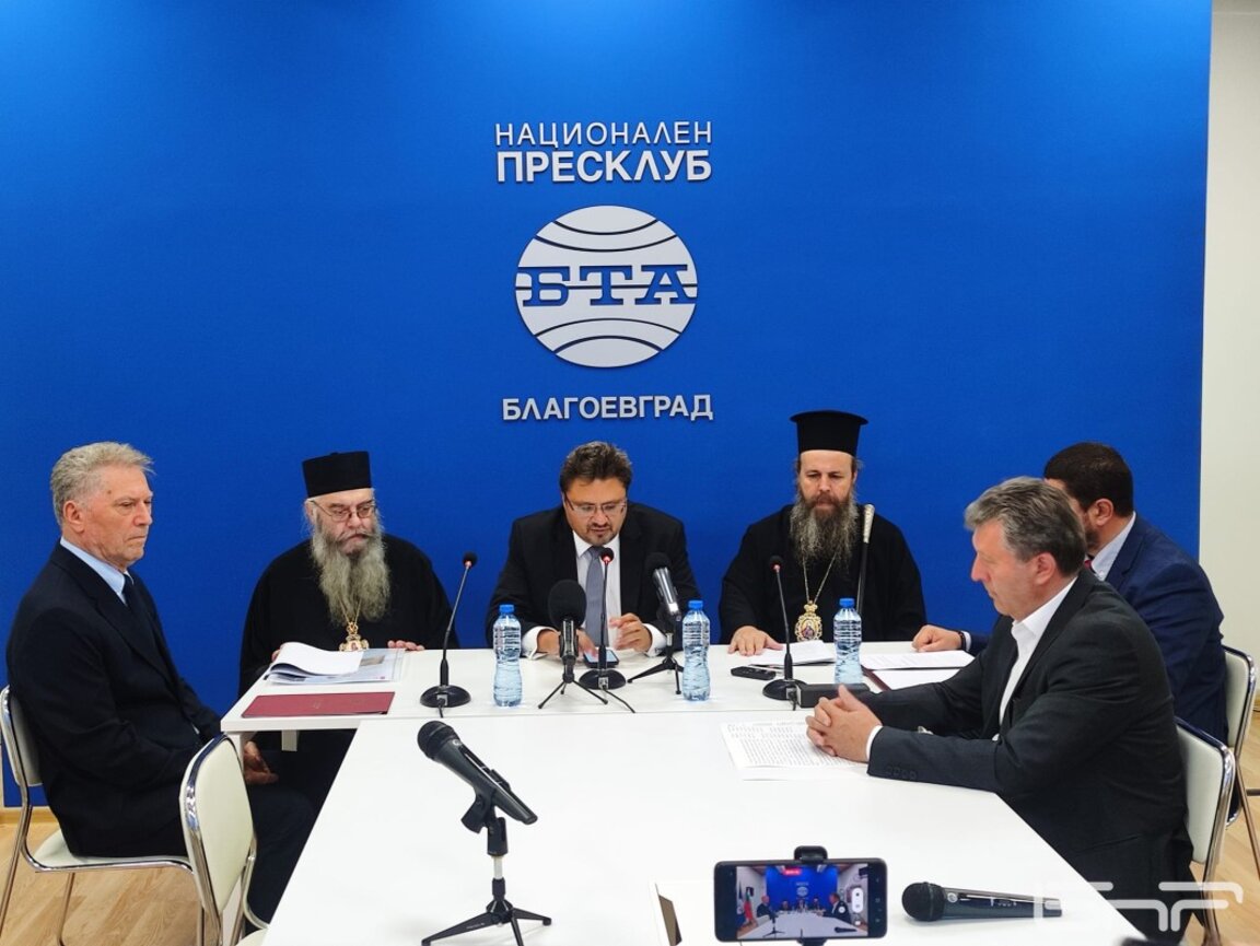 Продължават инициативите по повод 230 години от рождението на Неофит Рилски