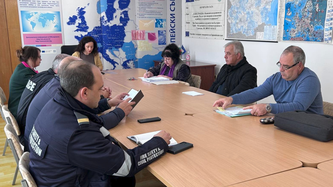 Общинската епизоотична комисия в Болярово с мерки срещу шап и бездомни животни