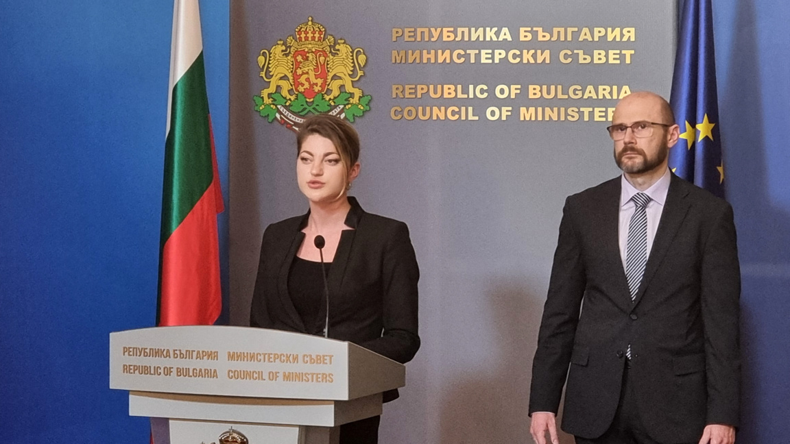 Служебният заместник министър-председател Мария Недина и служебният министър на правосъдието Андрей Янкулов