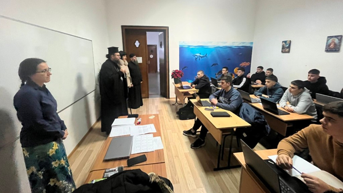 Обучение по въведение в изкуствения интелект започна към митрополията във Видин