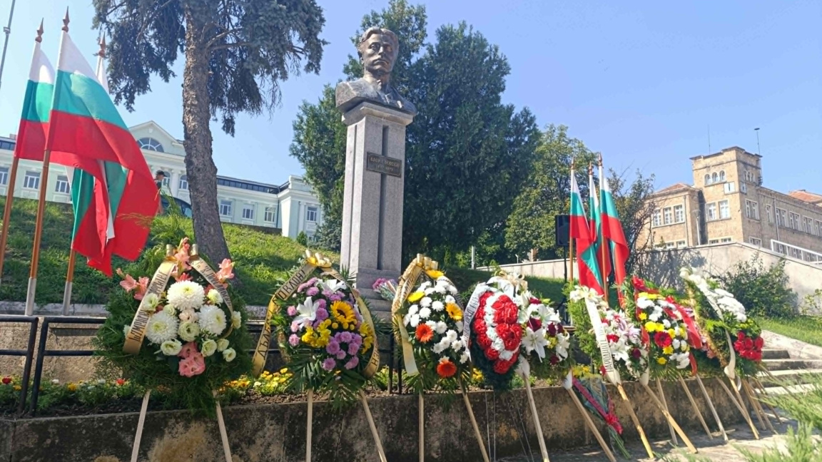 Шумен почете свободата и нейния Апостол