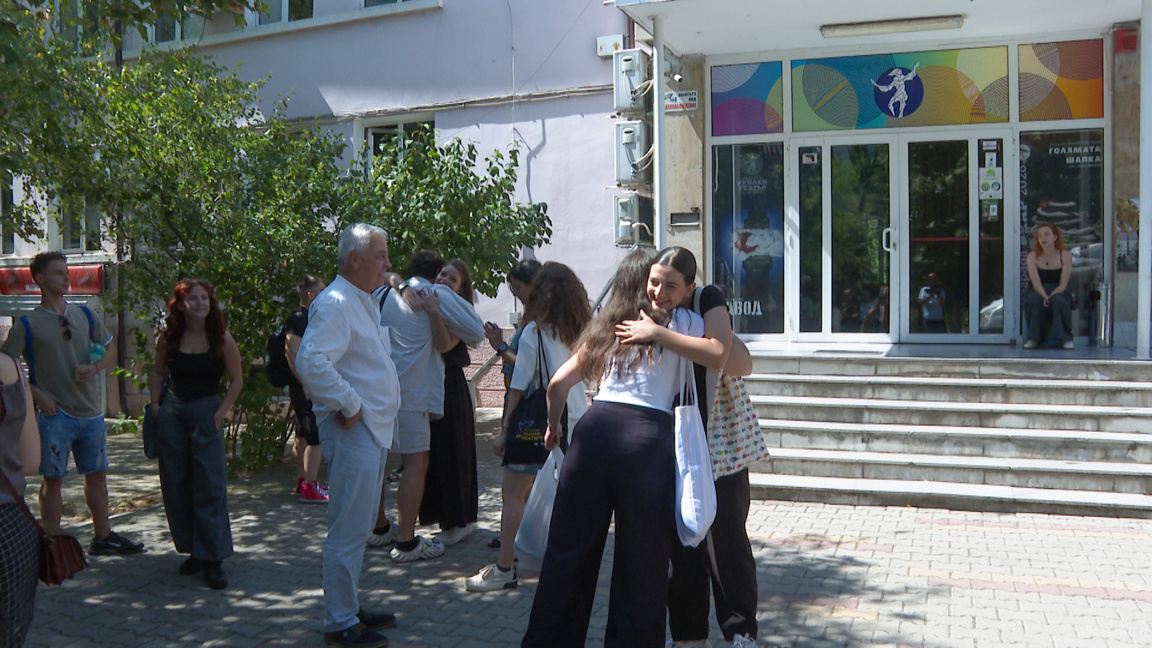 Творческа лаборатория „Словото vs Тишината“ бе открита в Държавен куклен театър