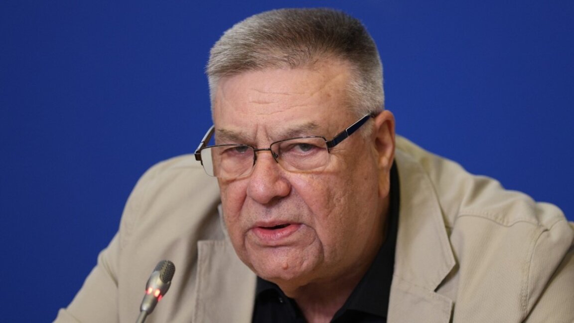 проф. Здравко Попов