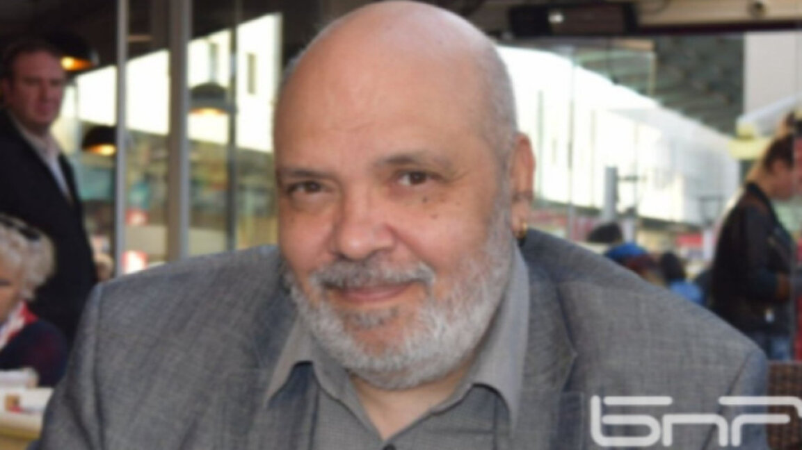 Журналистът Георги Кулов: В България „порциите“ се раздават от Делян Пеевски