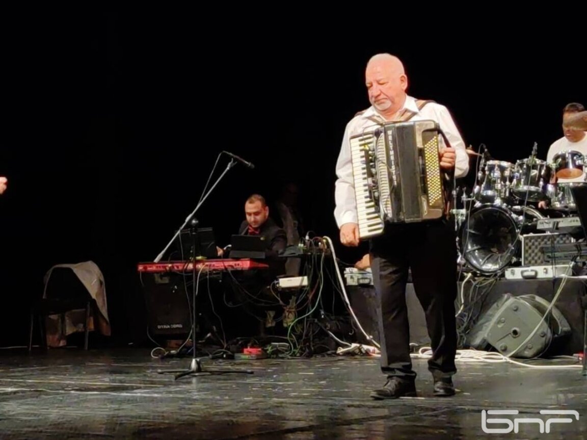 Нешко Нешев с нов юбилеен албум