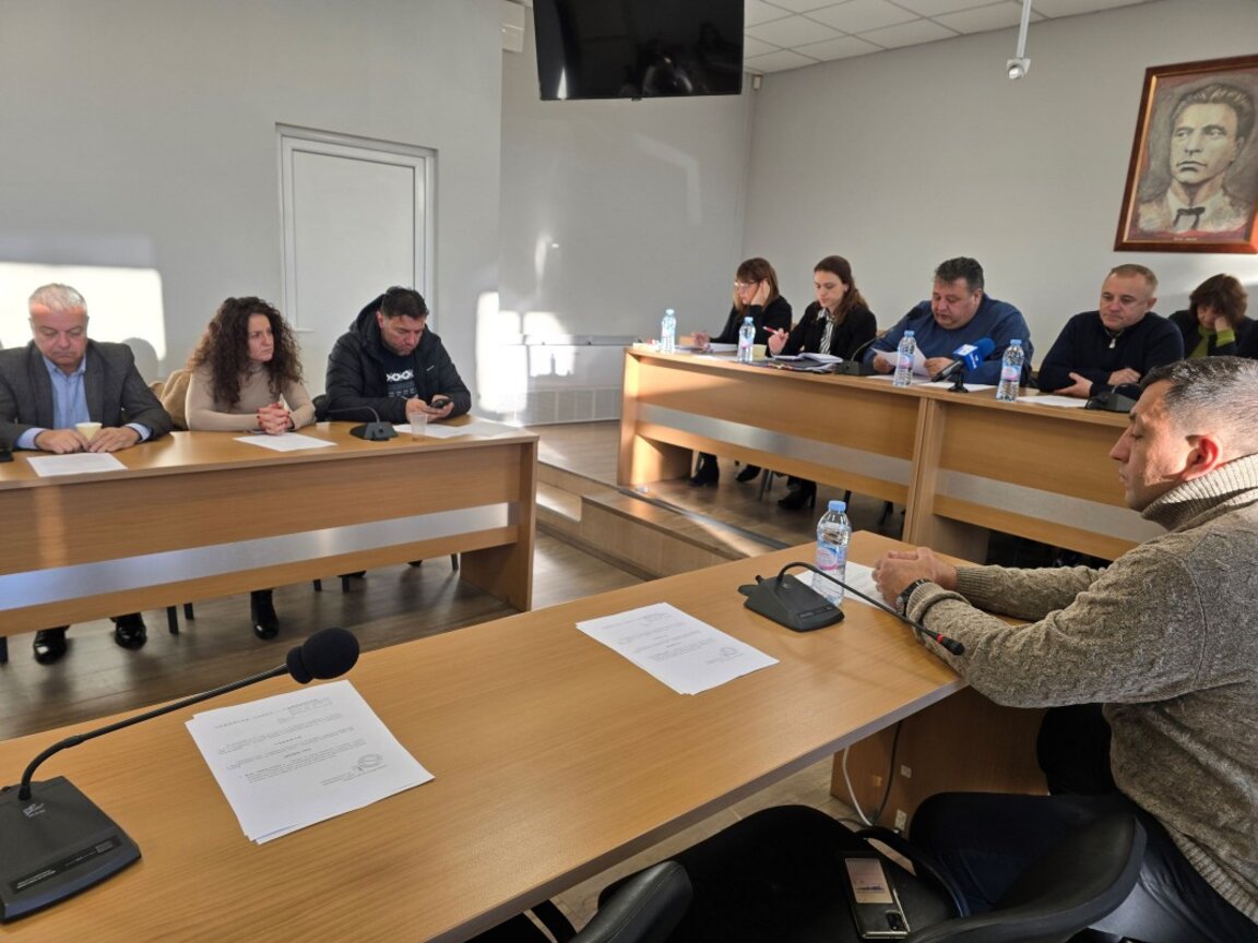 Заседание на общинския съвет в Сандански