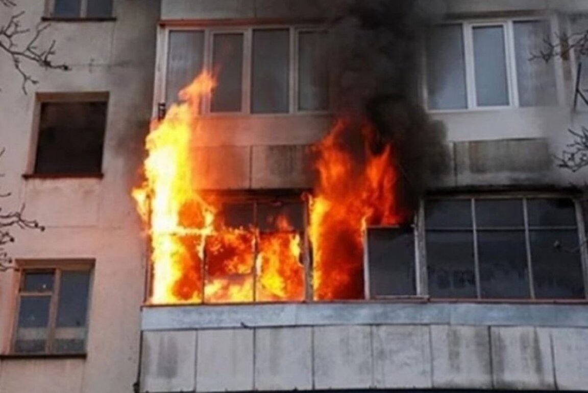 Мъж пострада при пожар
