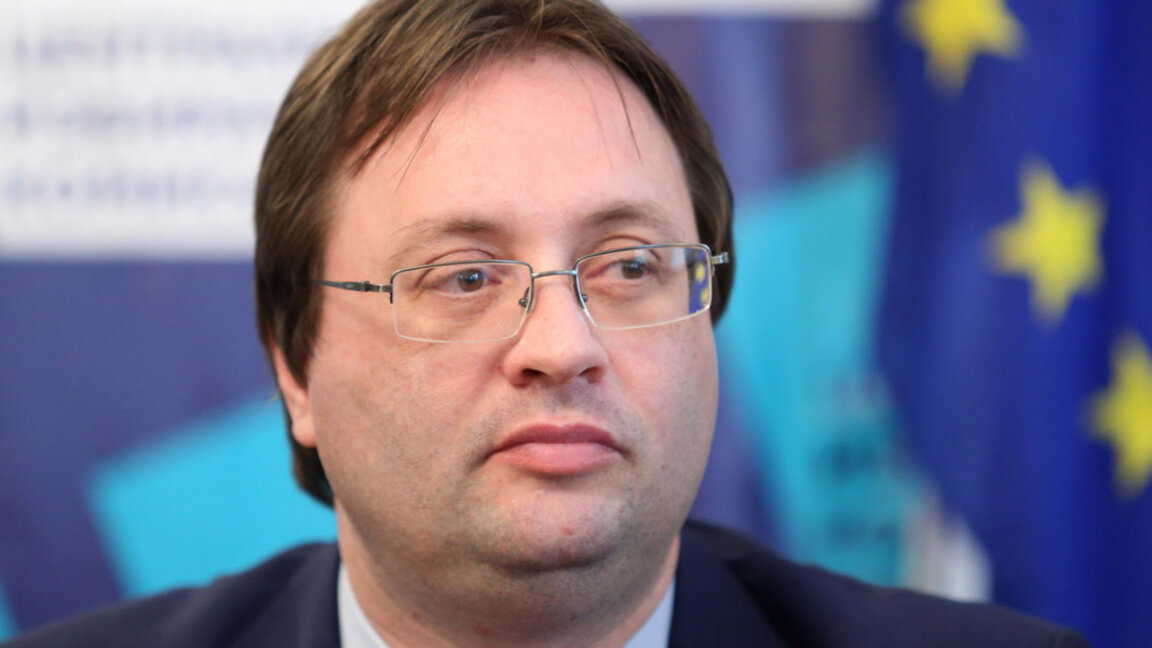 доц. Златогор Минчев
