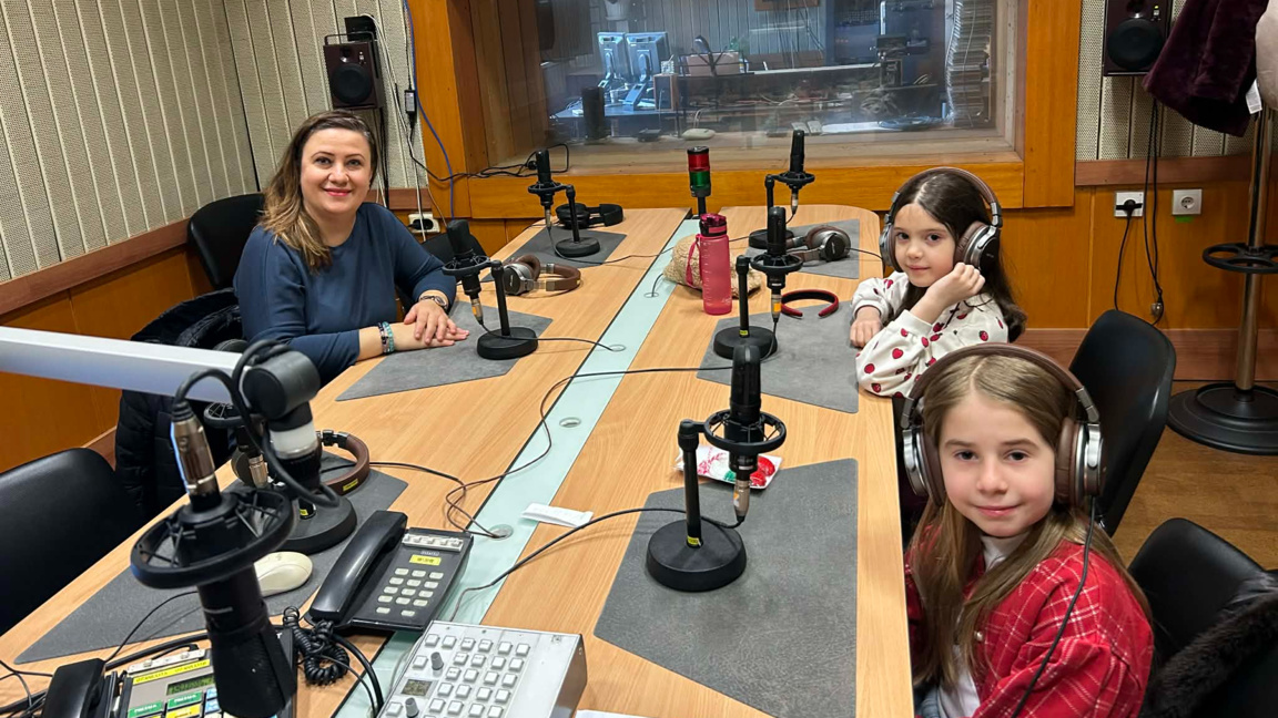 Традиции и благотворителност се срещат в кампанията „Мартеничка с кауза“