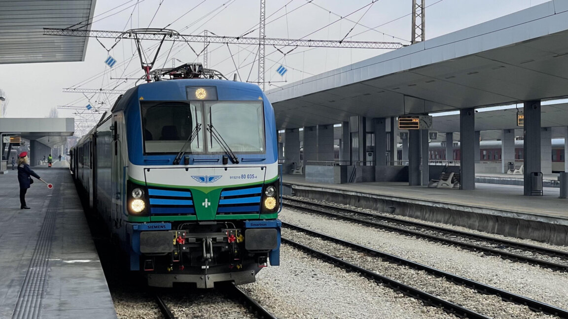 Lack of regular cabinet delays long-overdue reforms in Bulgarian state railways