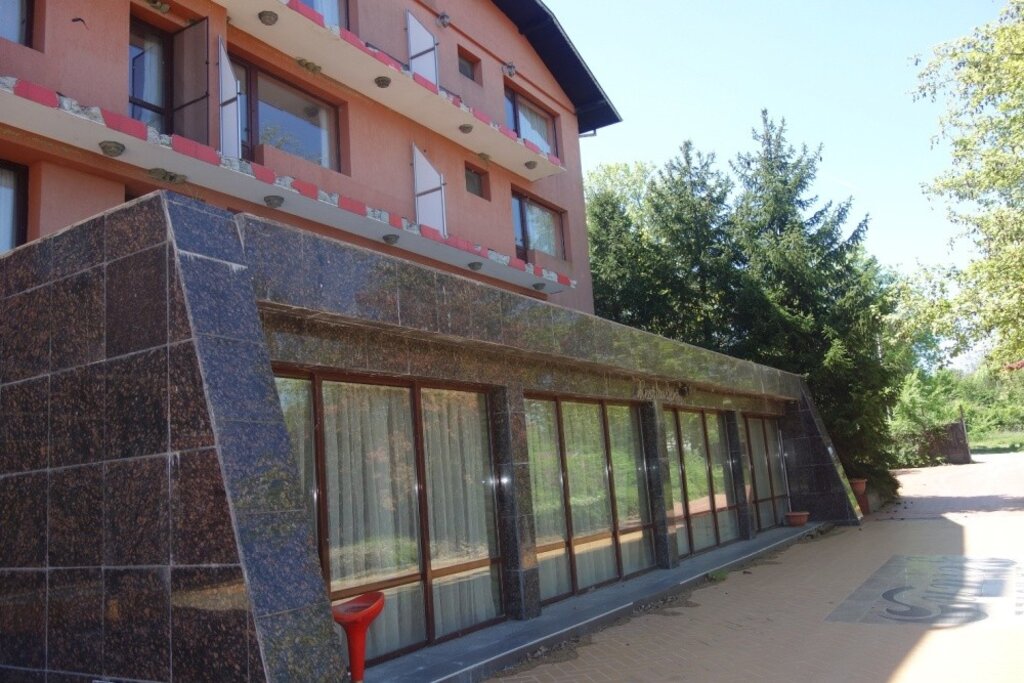 Великотърновски ЧСИ обявиха 28 имота за продажба