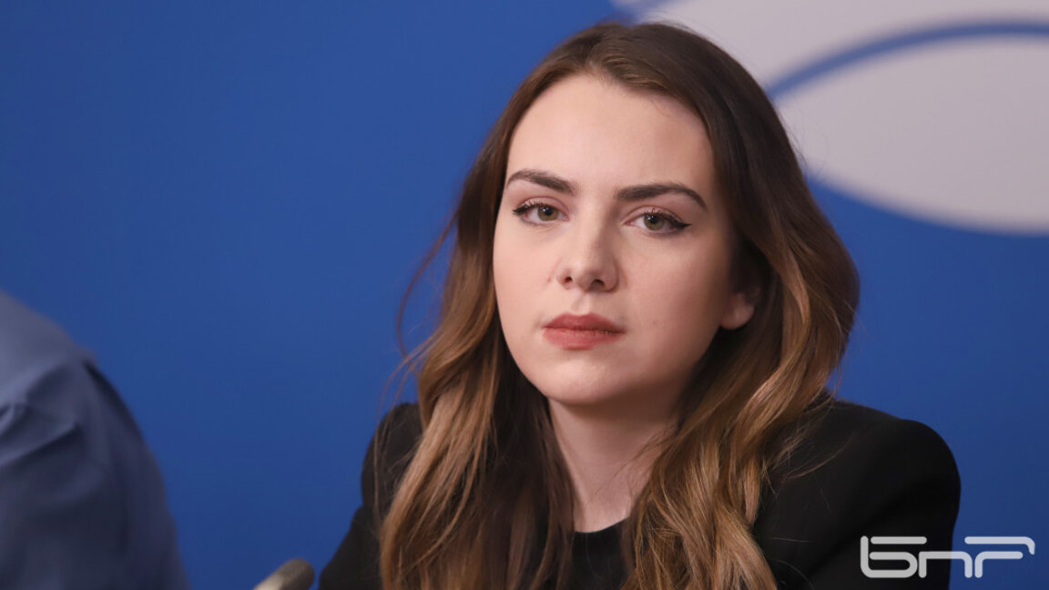 Нургюл Салимова