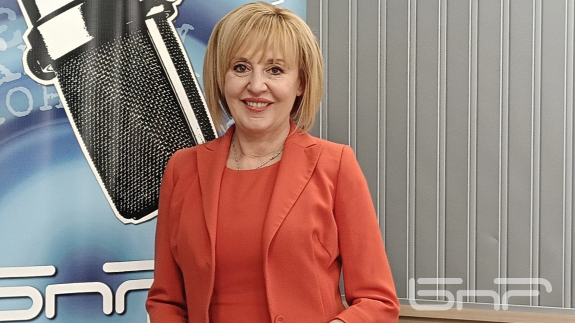 Мая Манолова