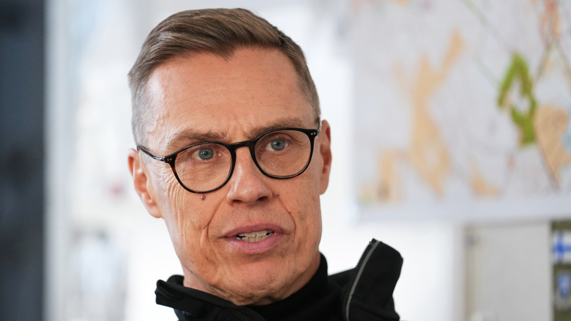 Финландия подозира, че кораб е повредил подводен кабел