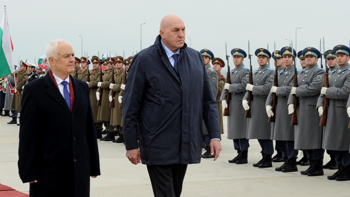 Bulgaria e Italia firman un acuerdo sobre el centro militar de Kabile