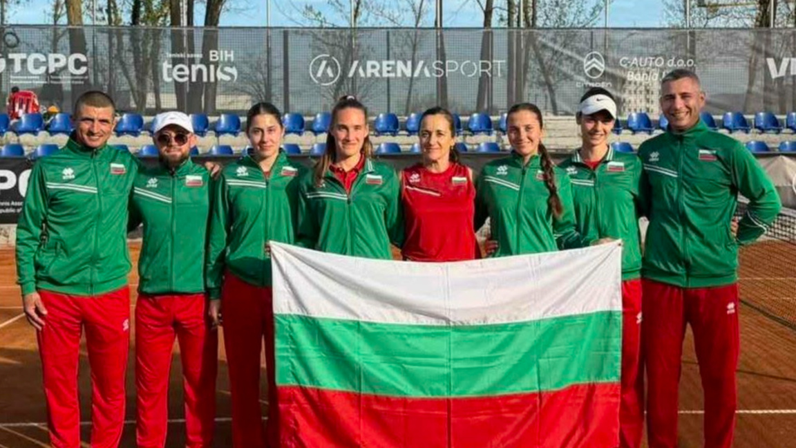 Българките поведоха с 2-0 успеха днес.