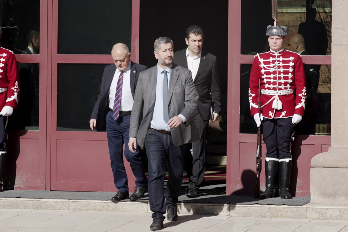 Калин Стоянов – начело на МВР изнерви ПП-ДБ и те напуснаха "Дондуков" 2