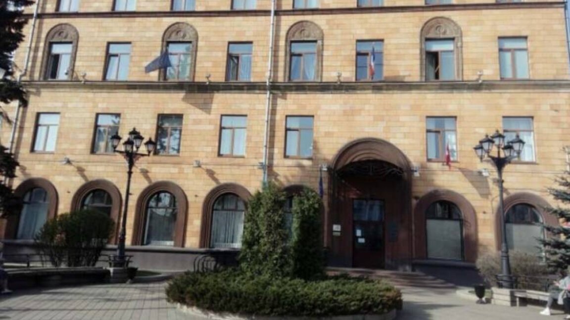 Консулската ни служба в Минск преустановява работа до 16 август