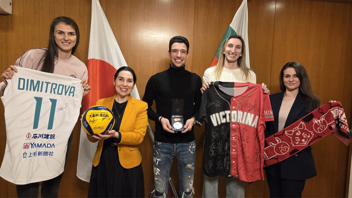 Трима наши волейболисти прославят България в Япония