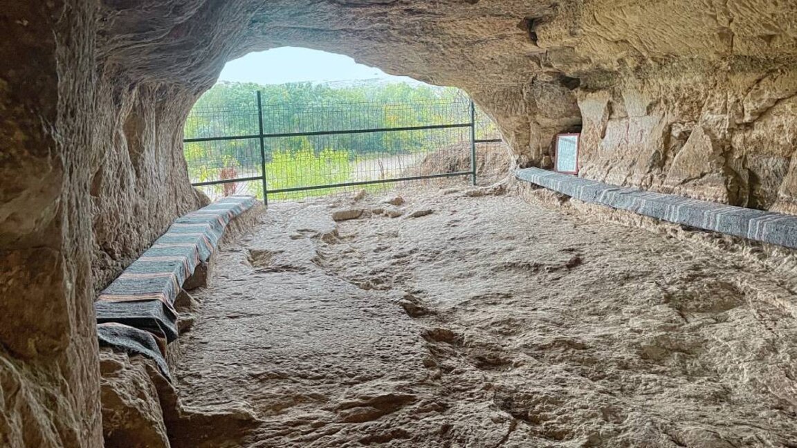 Some of the rock churches are open to tourists