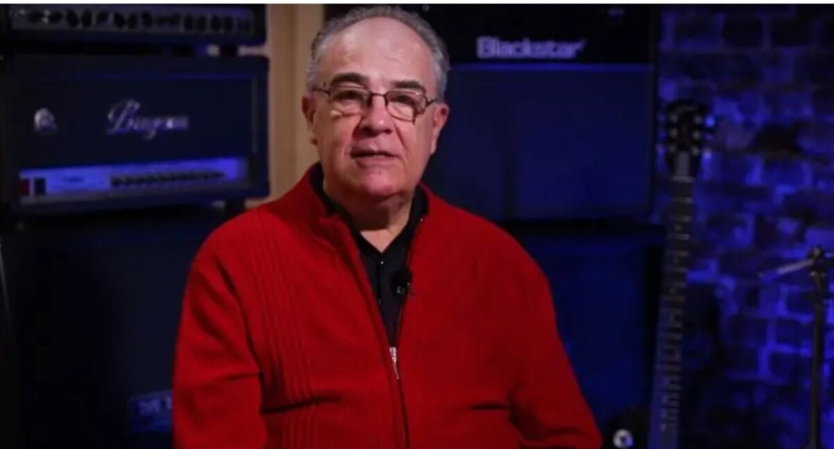 Петър Василев