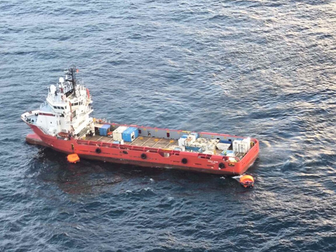 Ukrainian crew rescued from sinking ship in the Black Sea