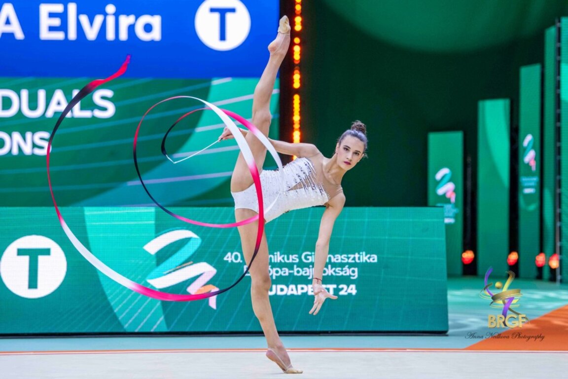 Елвира Краснобаева