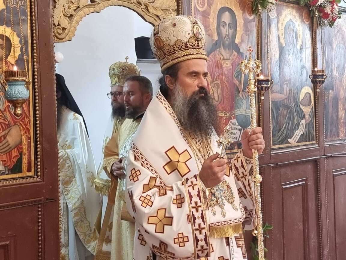 Българският патриарх Даниил оглави архиерейска света литургия в Жаблянския манастир