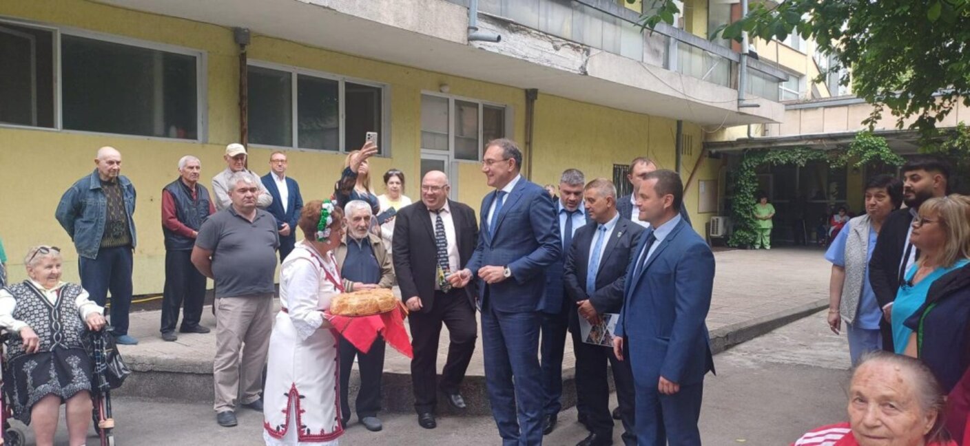 Старт на ремонта