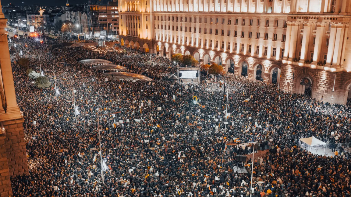 Nouvelle vague de manifestations en Bulgarie...