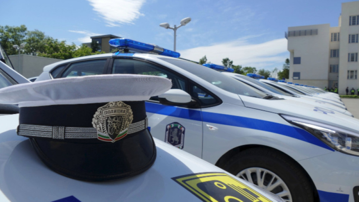 Мъж в болница след бой със съсед