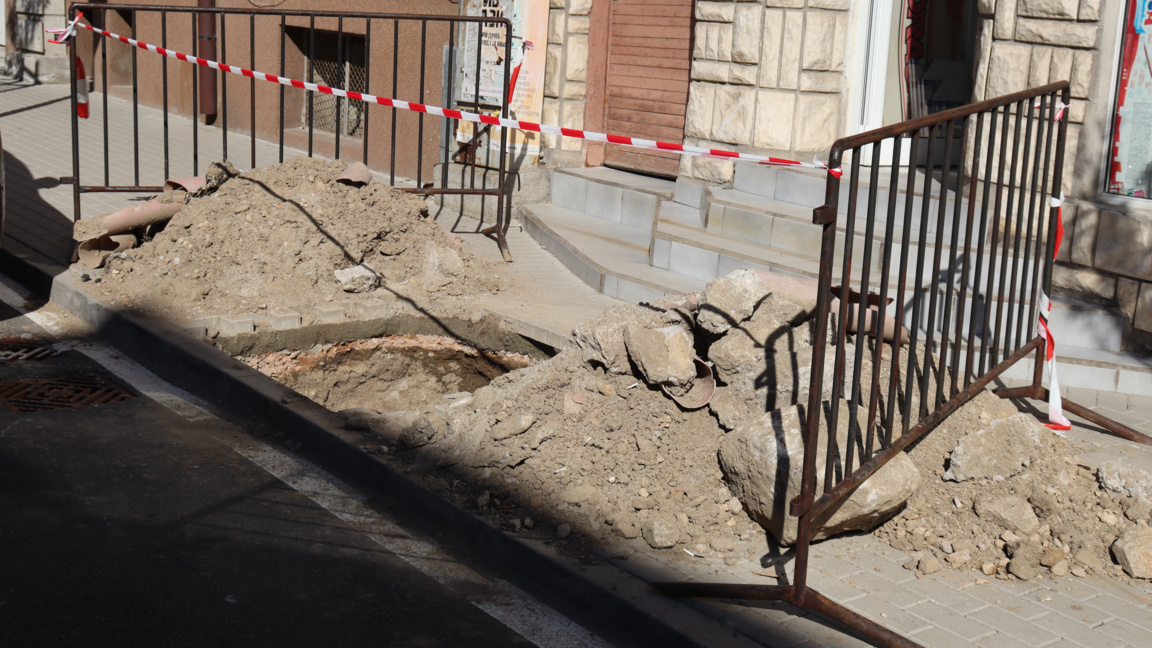 Oграничават движението по част от ул. „Свети Иван Рилски“ в Благоевград