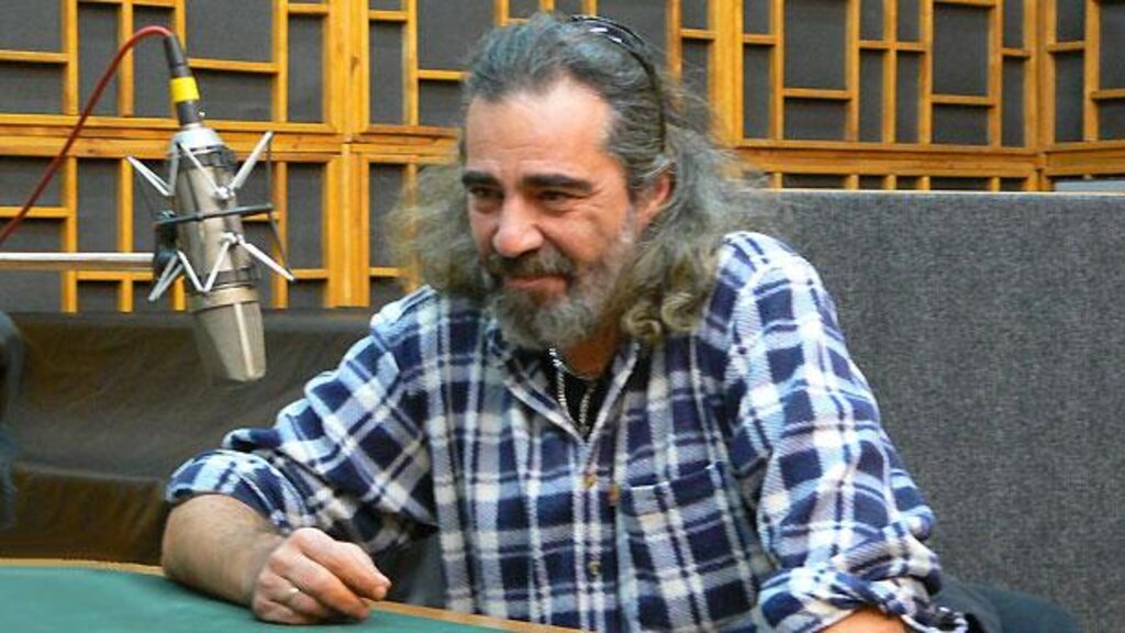 Андрей Слабаков между киното, внучката и кулинарията