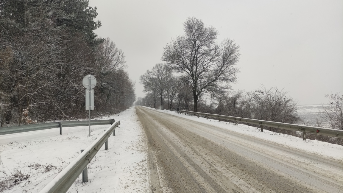 Сняг от 3–4 см покри Кула, Макреш и Бойница