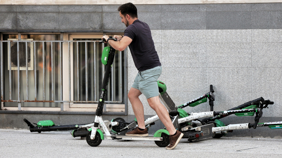 Сливен създава регистър на електрическите тротинетки