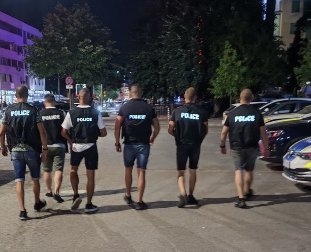 Четирима са задържани при специализирана акция в Слънчев бряг