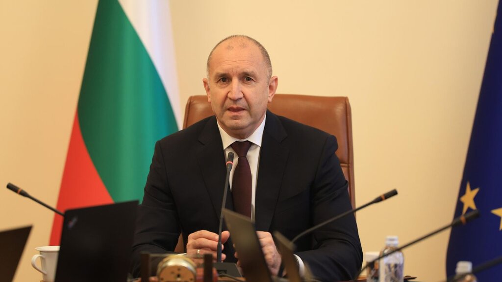 Премьер Румен Радев