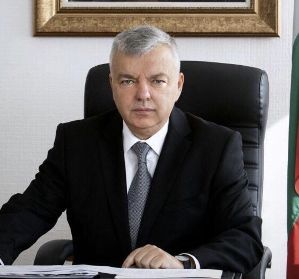 Ангел Антонов