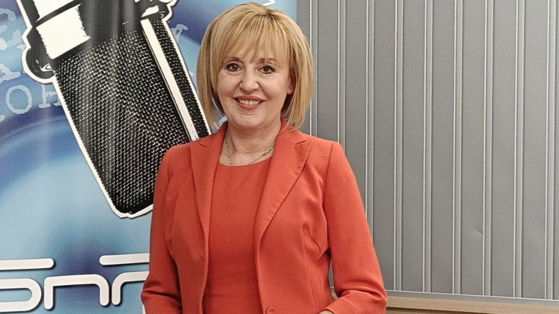 Мая Манолова