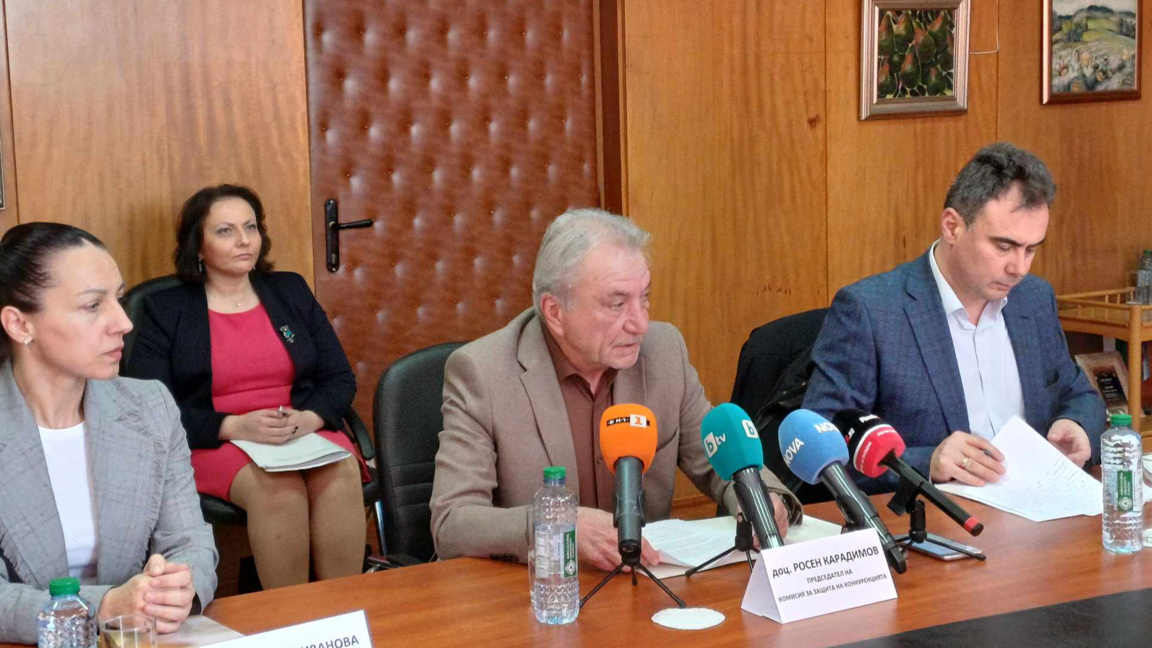 Състоянието на българския млечен сектор е драматично, смята КЗК